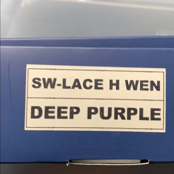 Wig - Picture 2 of 4